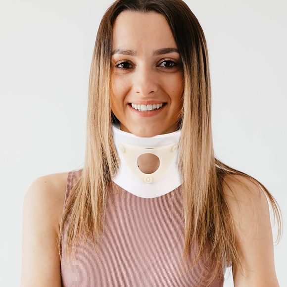Healifty Clavicle Support Guard Collar Brace Support Collar. Medium - Picture 2 of 4